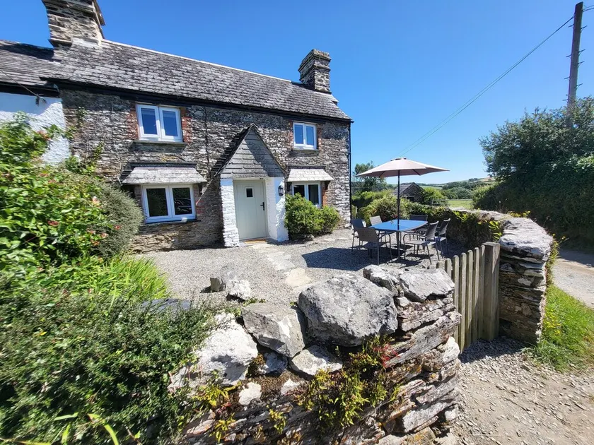 Recently renovated Traditional Country Cottage - Image 1