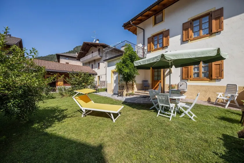 Studio-Apartment Casa Nicole mit Bergblick, WLAN und Garten - Image 1