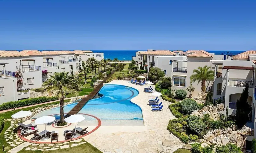 Resitour - Chania Aphrodite Beachfront - Image 1