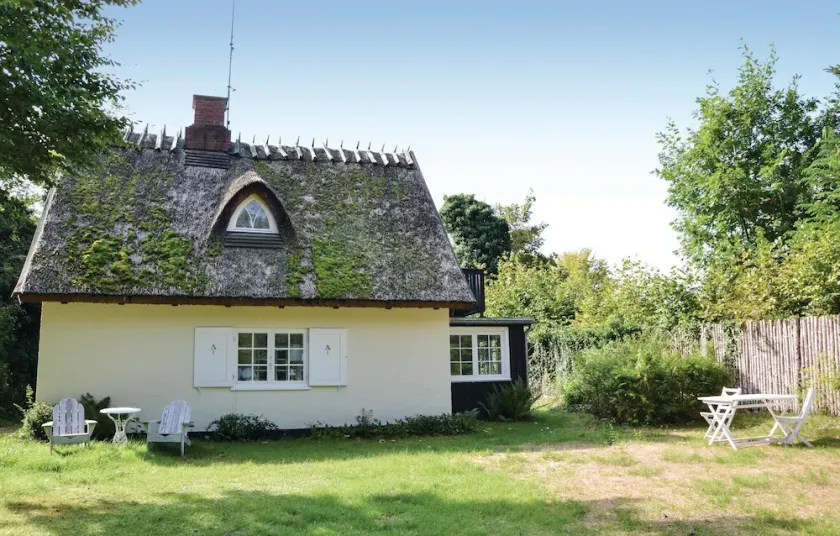 Dejligt hus med 2 soveværelser i Hornbæk - Image 1