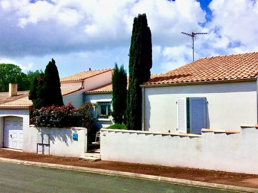 Near La Rochelle for 2 to 7 people - Image 1