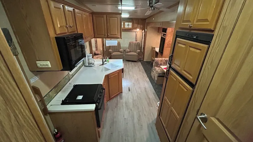 Platte-Camper in Woods w/FirePit & Hot Tub Access - Image 1