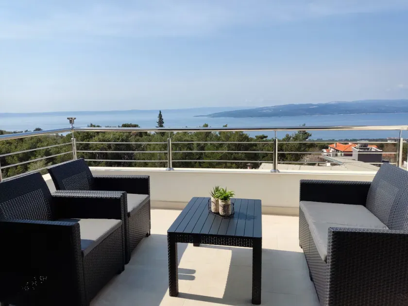 Your ideal vacation home with a heated private pool and sea views! - Image 1