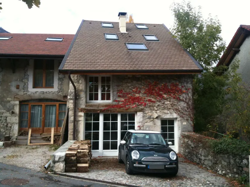 Charming village house in Chevrier France, near Geneva - Image 1