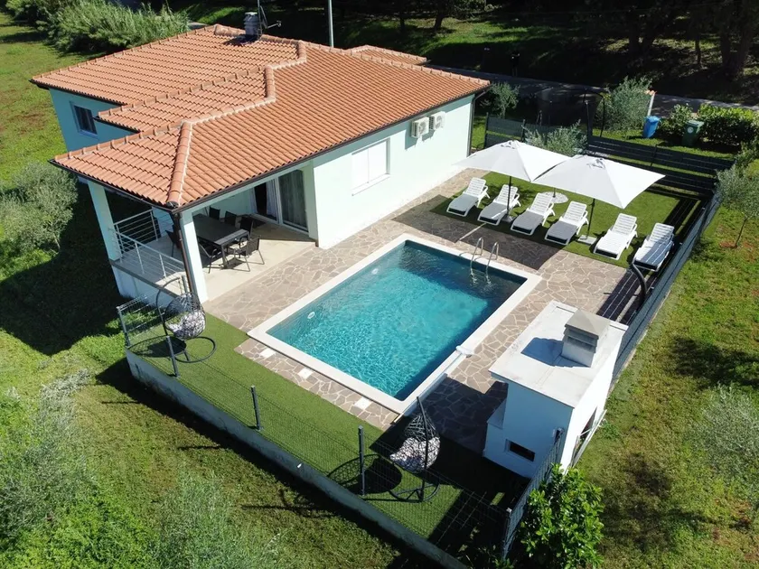 Family friendly house with a swimming pool Buroli, Umag (K-22400) - Image 1