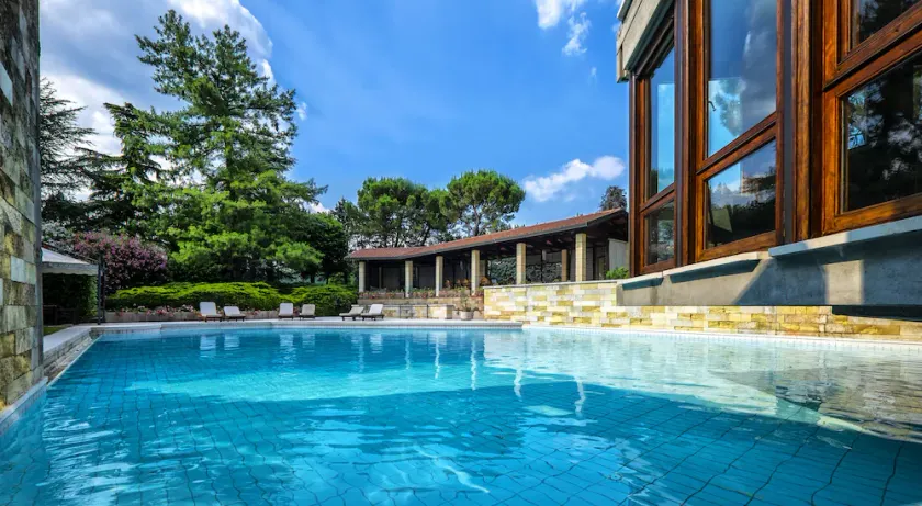 Lyxvilla nära Verona: design, pool, park, tennis, fitnesshörna - Image 1