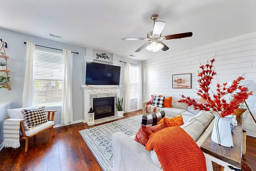 Large Beautifully decorated Cozy Family Home - Pet Friendly - Near Charlotte - Image 1