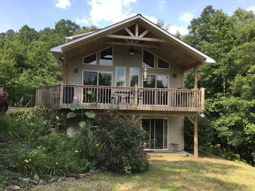 Mountain Home at Bear Paw on Lake Hiwassee - Image 1