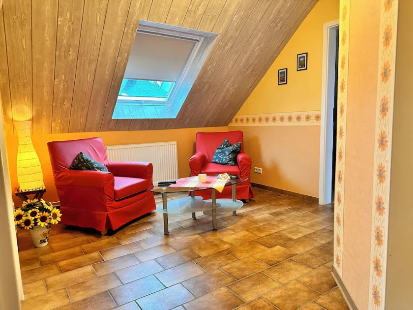 Cozy 2 pers. Vacation apartment \"Sunflower\" - Image 1