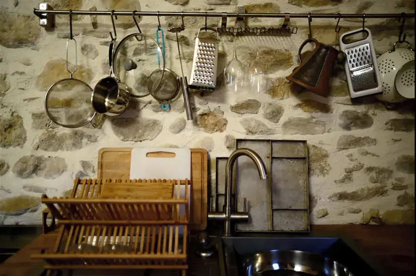 Cottage -rustic and modern in Cathar country - Image 1