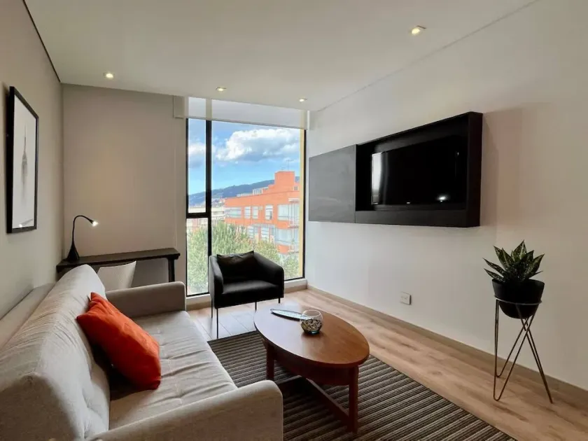 w* | Bright 1BR in San Patricio - Image 1