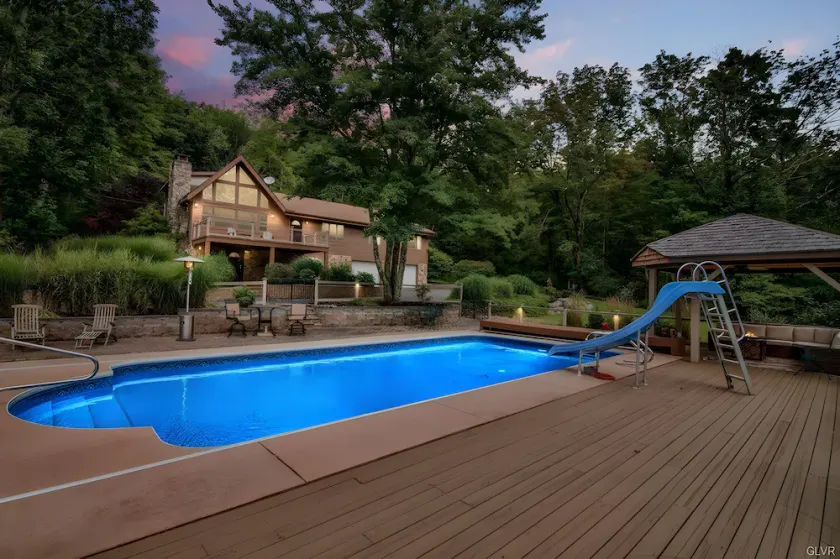Paradise Pocono - Ultimate Arcade, Salt Pool and Hot Tub - Sleeps 14 - Image 1