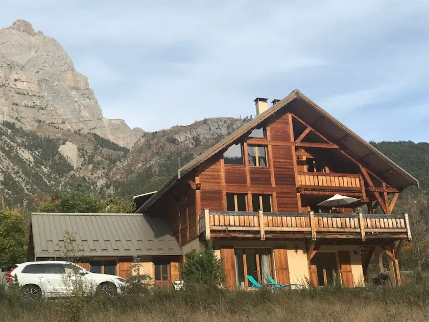 LEJLIGHED 4 PERS I CHALET NÆSTE Hældningerne - Image 1
