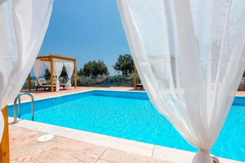 Koroni Xenios Zeus, Holiday Sunny Getaway - Image 1