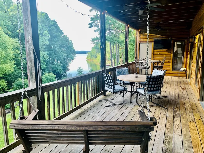 Relaxing Lakefront Condo on Lake Ouachita - Image 1