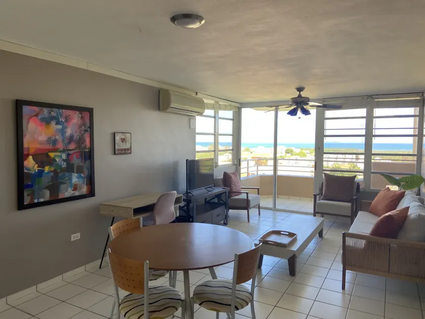 Apartment with ocean view near Ceiba FerryTerminal - Image 1