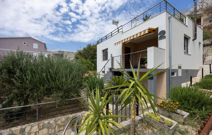 Beautiful home in Marusici (Omis) with WiFi - Image 1