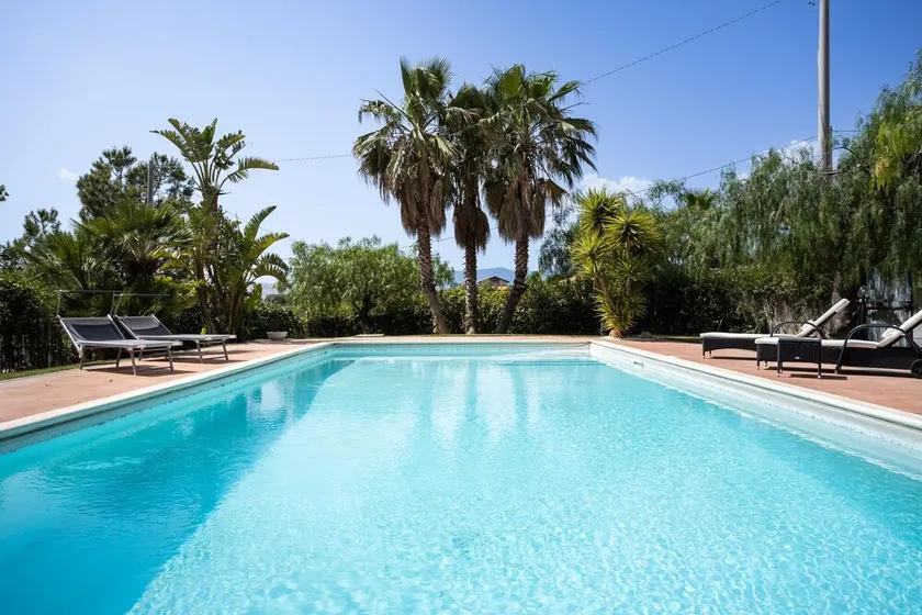 Villa Royal - Adrano - Image 1
