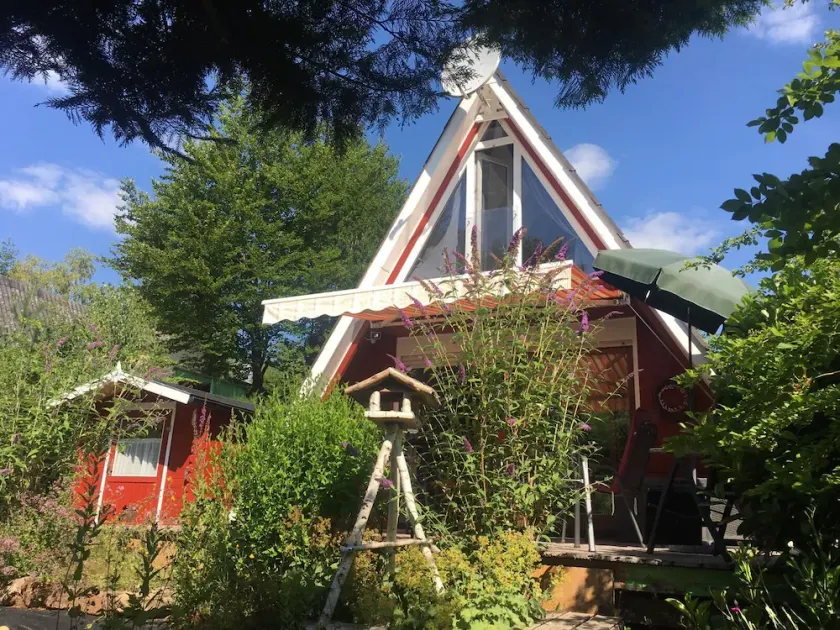 Ferienhaus in der Südpfalz,  Internet, Bio-Sauna, E-Auto-Laden, Gartenteich - Image 1