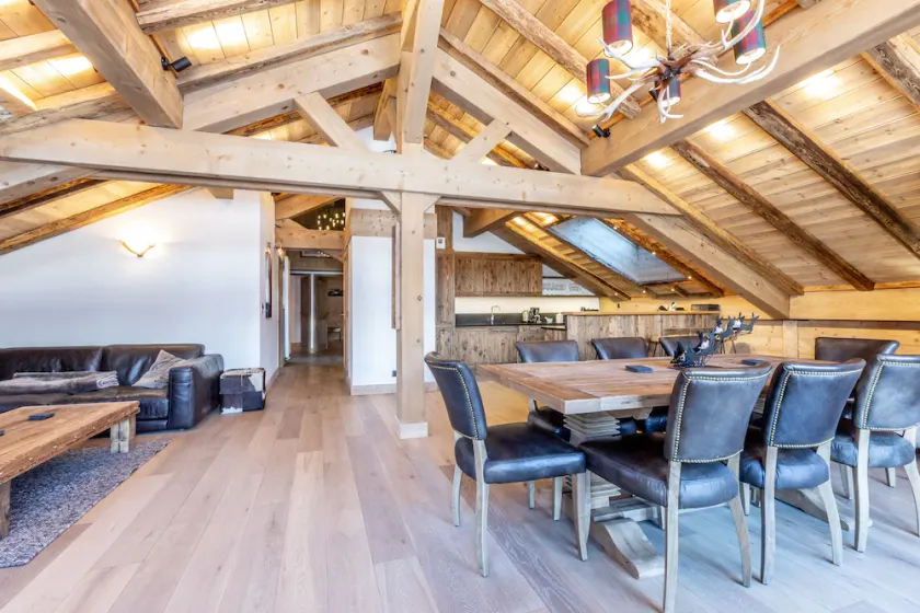 En ski in Ski Out, Modern Apt i världens största skidområde - Image 1