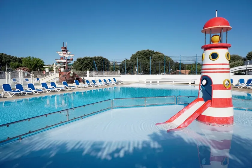 Bord de mer | Mobil-home TV | Piscine intérieure - Image 1