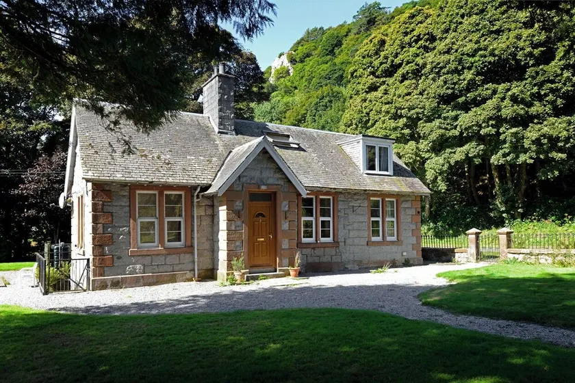 Kirkennan Estate Holiday Cottages - Image 1