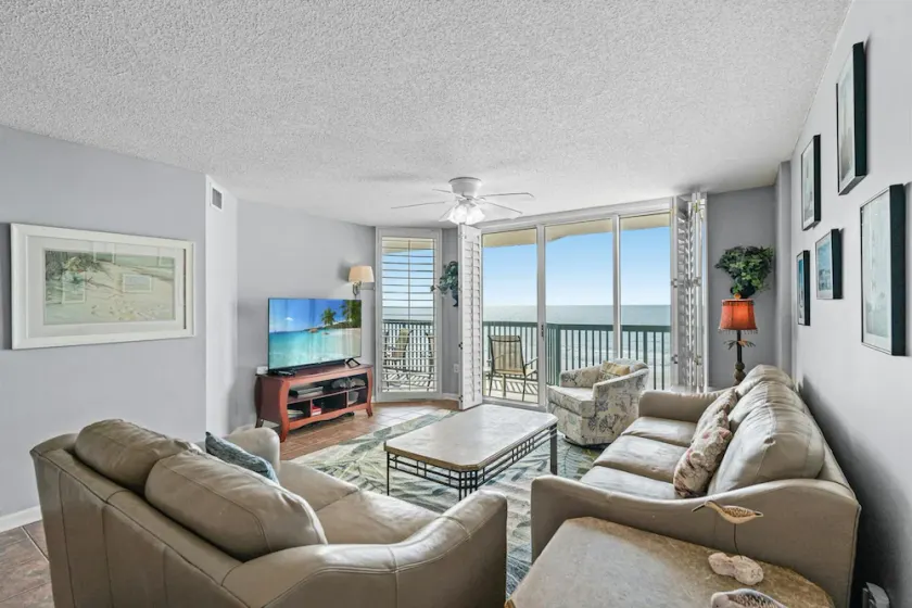 Schöne Oceanfront 4 Schlafzimmer Eigentumswohnung, AshWorth 505! - Image 1
