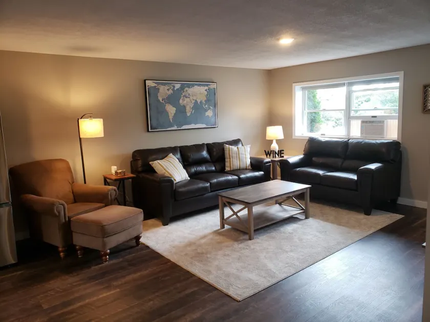 Fully renovated apartment in the heart of the Finger Lakes - Image 1