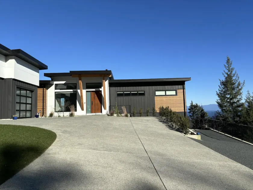 The Ridge Suite-Vancouver Island - Image 1