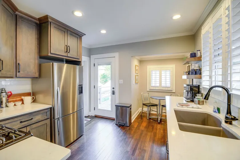 1 Mi to Music & State St! Updated Bristol Home - Image 1