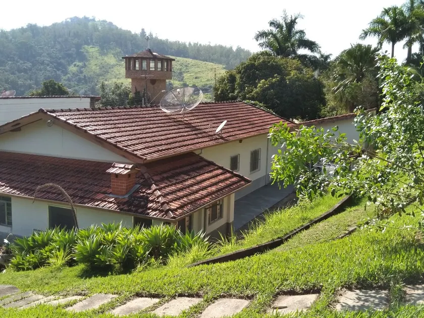 Vacation Rentals / Amparo / Water Circuit - Image 1