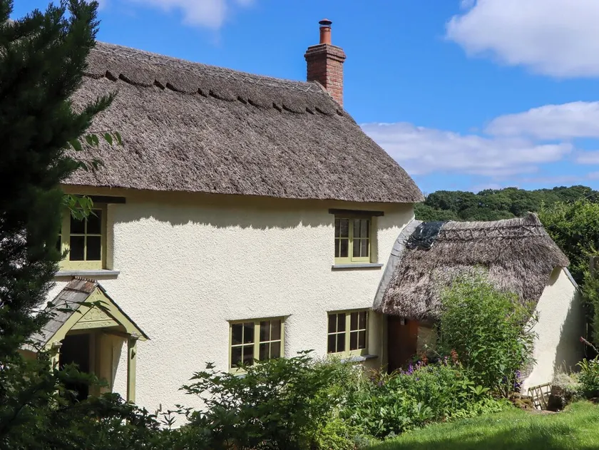 HOPE COTTAGE, pet friendly, country holiday cottage in Riddlecombe - Image 1