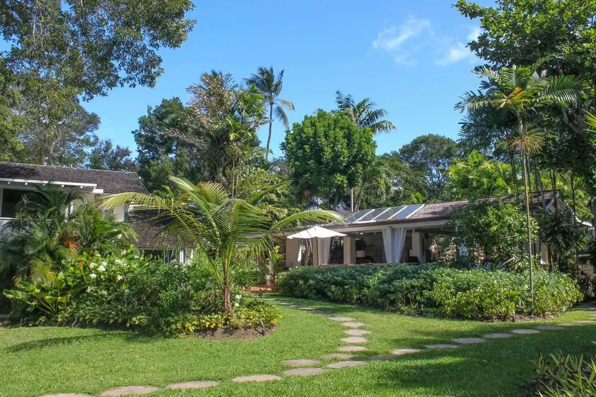 Landmark Luxury house - Image 1