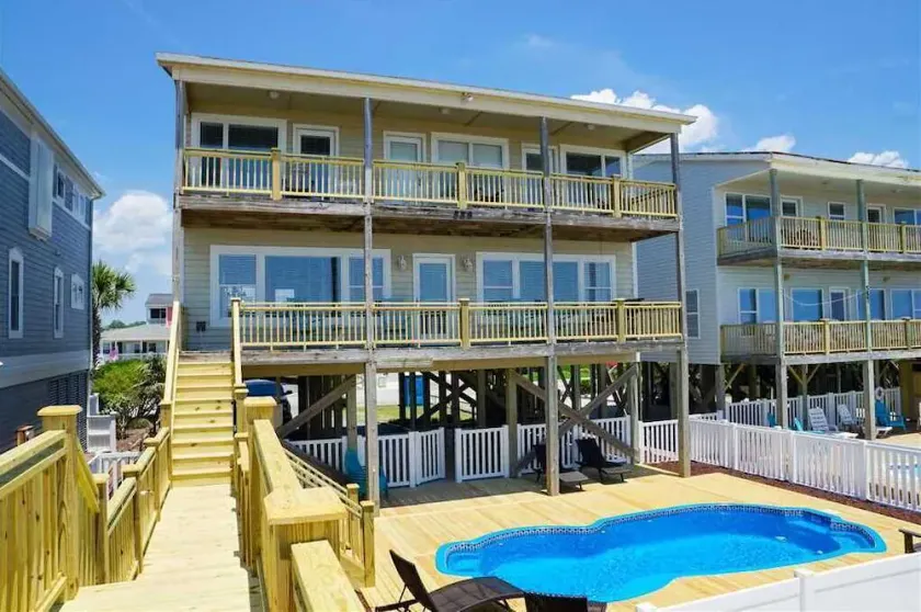 Hobbs Realty - \"Salty Kisses\" is a beautiful oceanfront home with a private pool. - Image 1