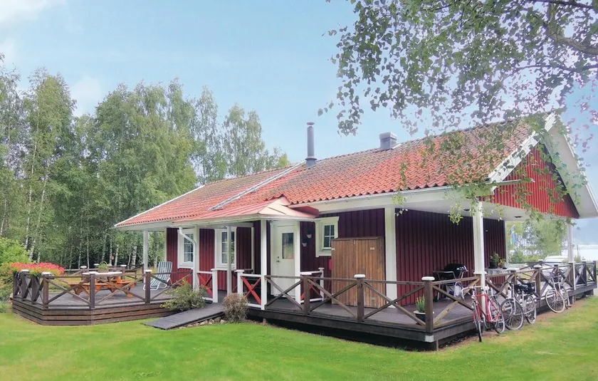 Beautiful Home In Vittaryd With Lake View - Image 1