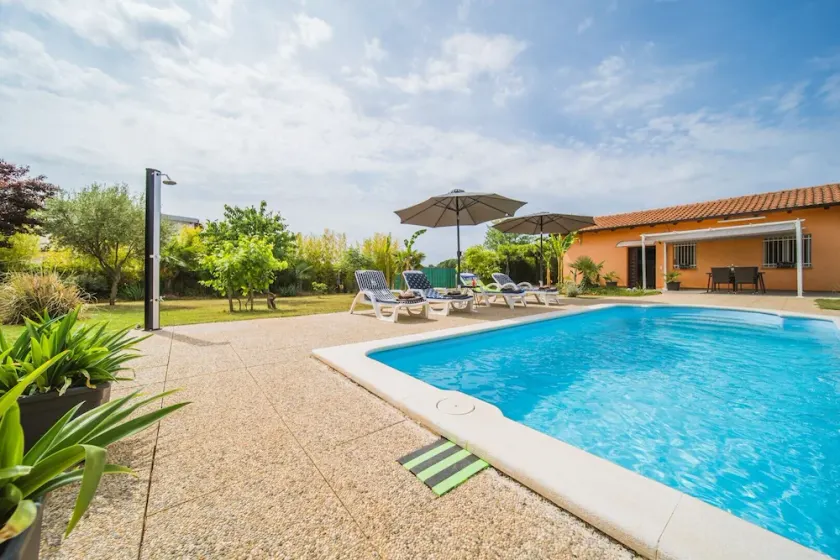 Holiday house Chiara with Private Pool near Poreč - Image 1