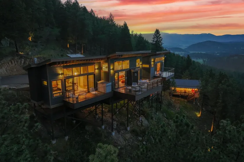 Incredible Luxury Zen Treehouse+Glamping Tent - Views for Miles & Hot Tub/Sauna - Image 1