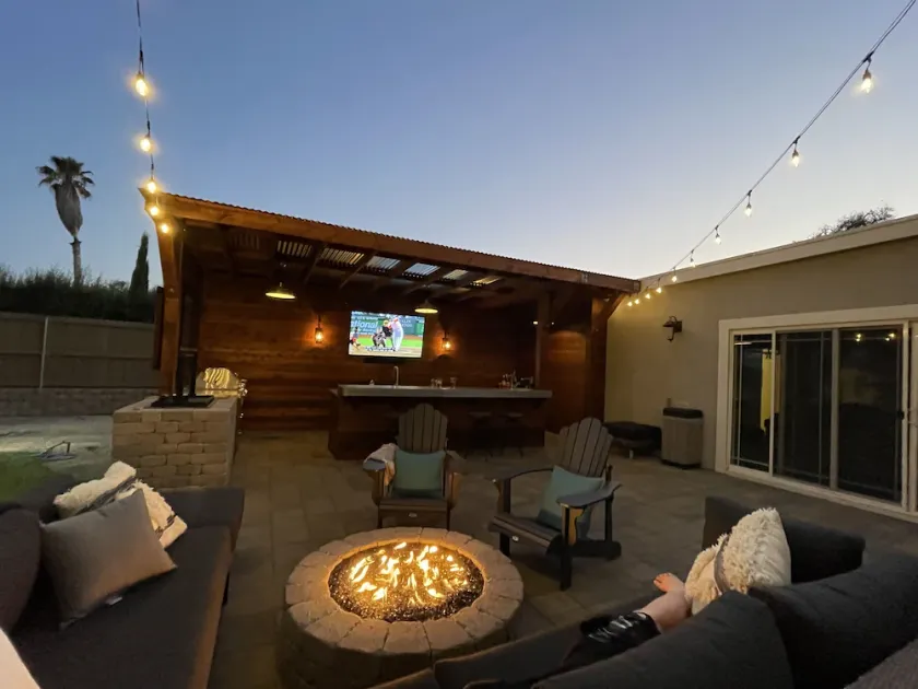 fantastic location with walking distance to the village - Image 1