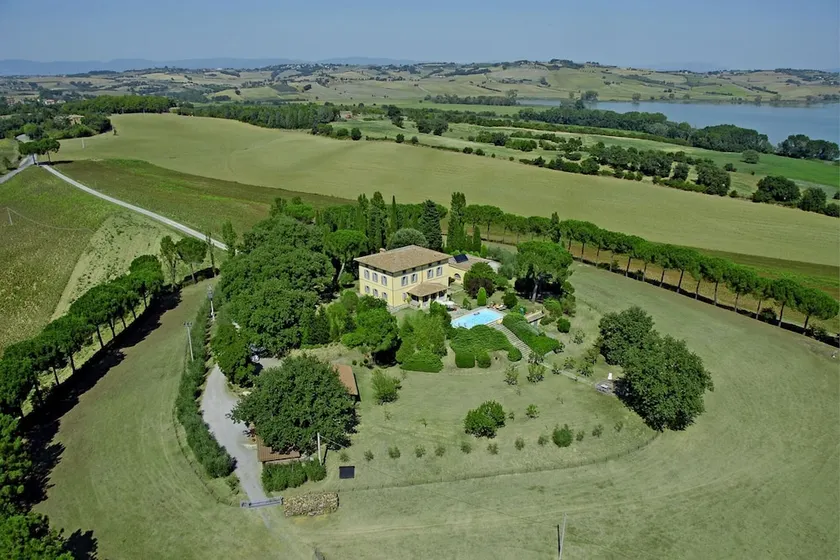 Villa Poggio Falcone - Image 1