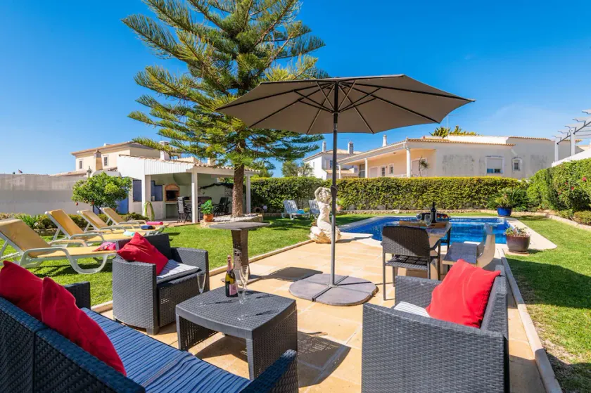 Villa Glamour by Portucasa - Image 1