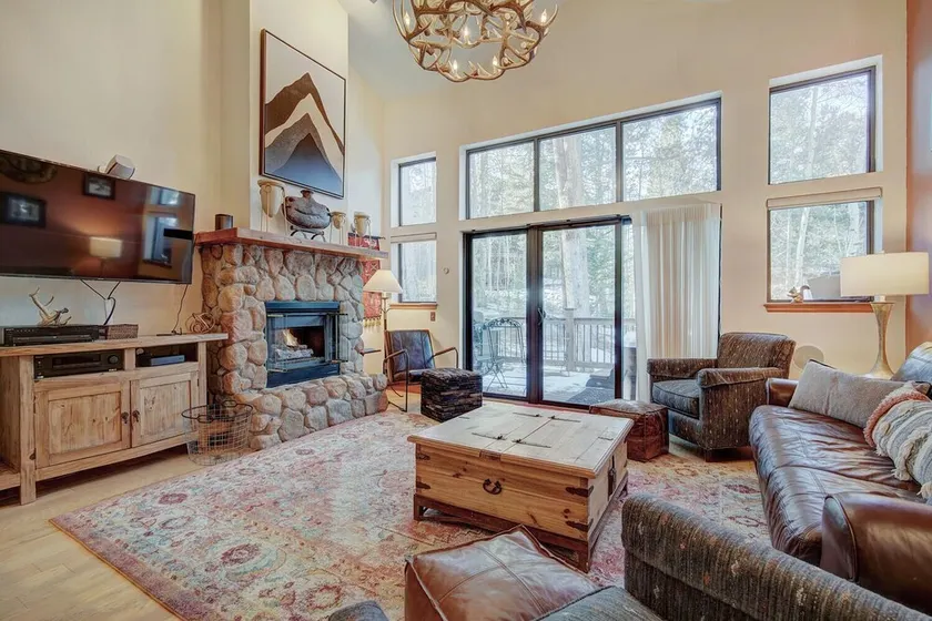 Walk To Town, Free Shuttle To Ski, Peak 9 Location, Fireplace, Hot Tub, Value - Image 1