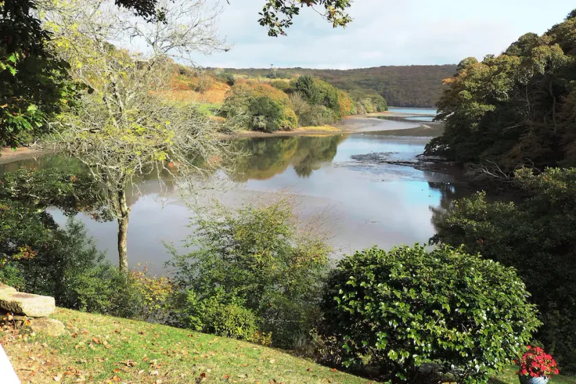 Waterside 16c Cottage. Boat. Views.  Fabulous location. Private - No neighbours! - Image 1