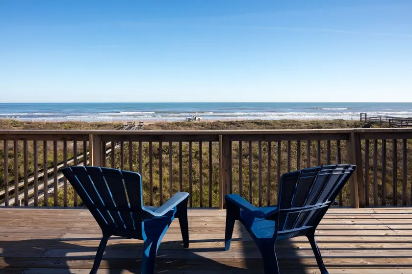 Beachfront 1st Row - Image 1