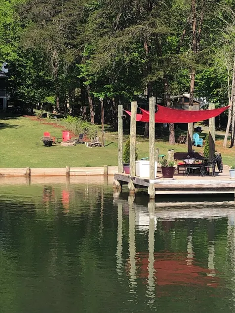Ein Seewinkel auf Smith Mountain Lake, Va - Image 1