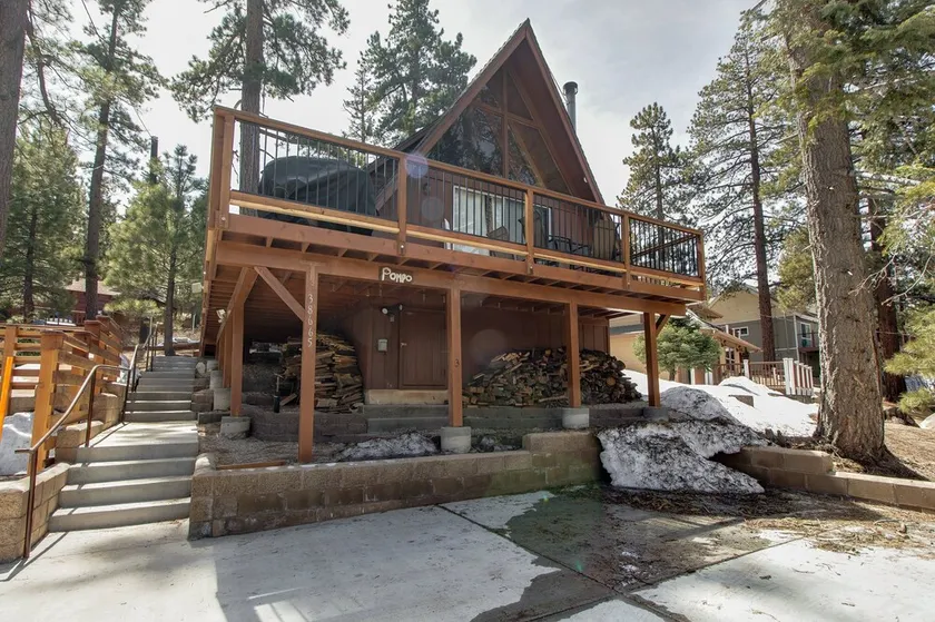 Castle Rock Cabin #2 - Image 1