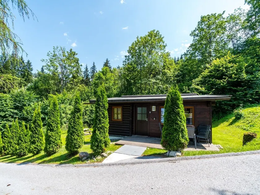 Chalet i Wörgl tæt på Skibus Stop - Image 1