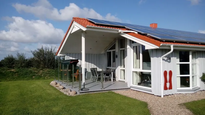 casa de vacaciones espaciosa y confortable con sauna y chimenea - Image 1