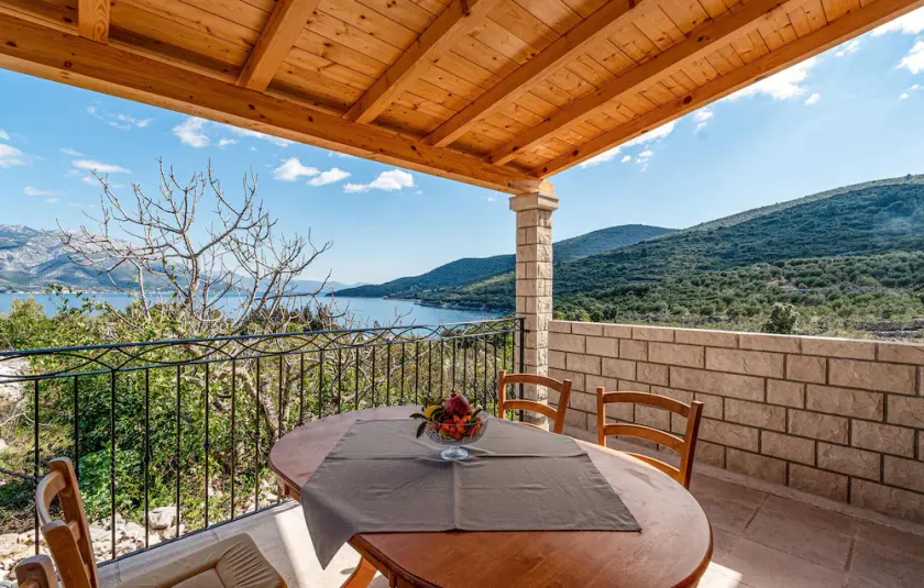 One-Bedroom Holiday Home In Kneze - Image 1