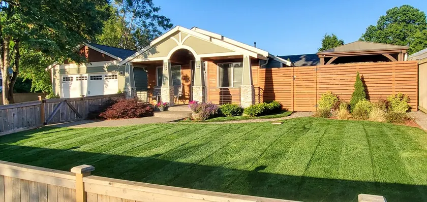 Vibrant 3BR Craftsman w/Patios & Fire Pits - Image 1