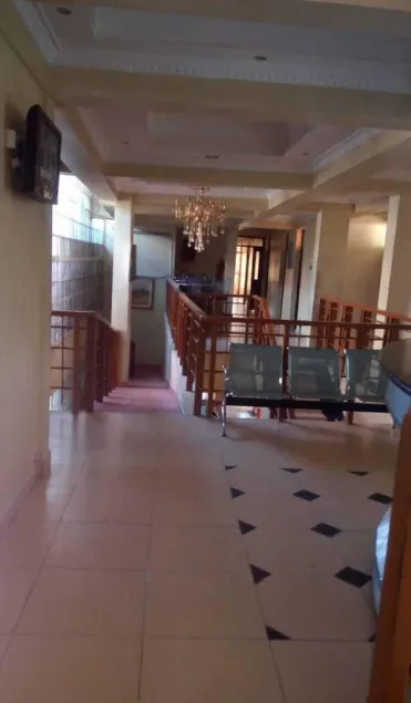 East Gate Hotel - Image 1